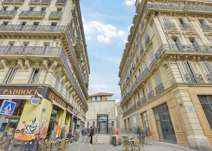 The People - Marseille